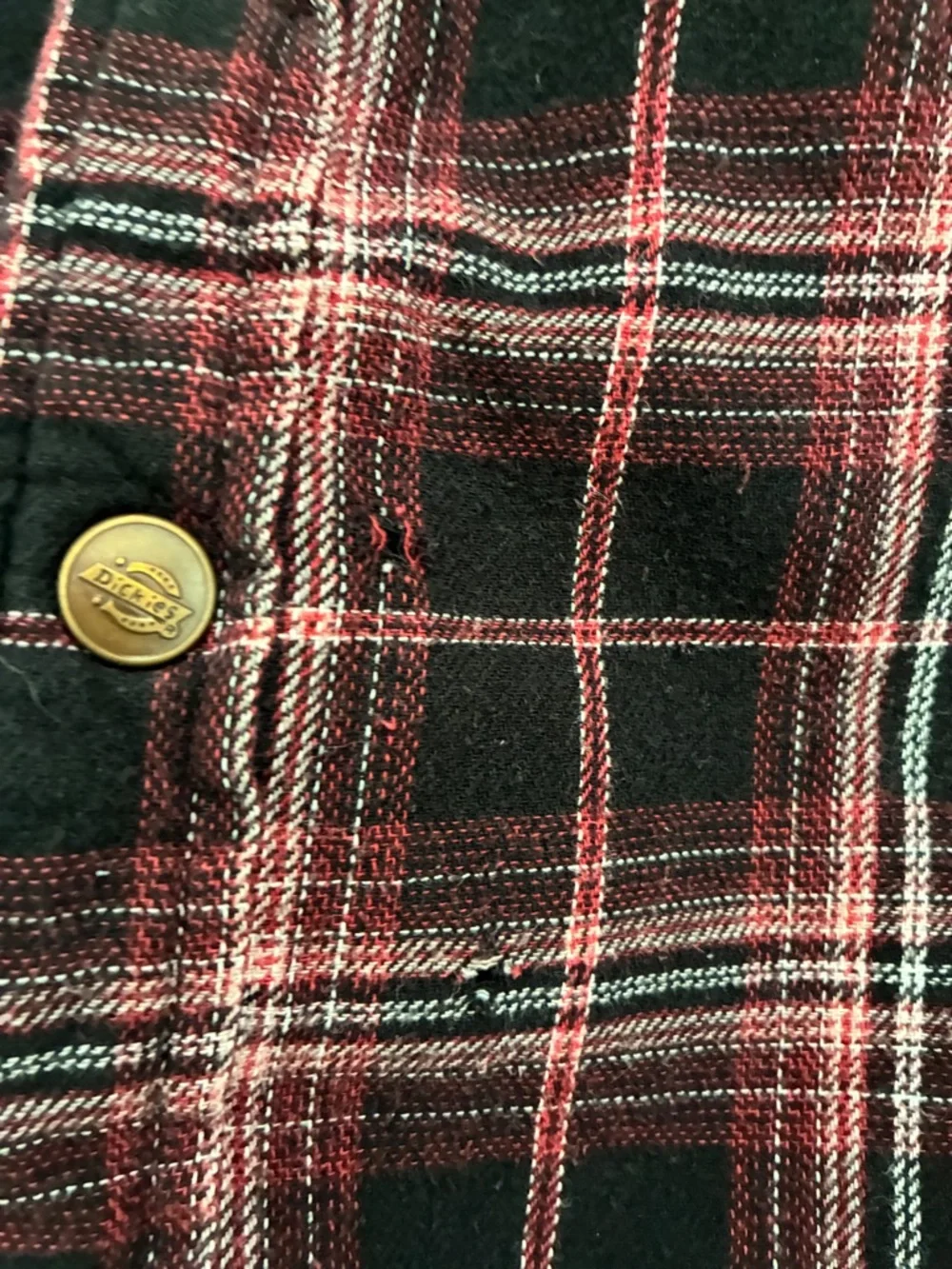 DICKIES Men’s Cotton shirt jacket Size Large. Snap front. See pics of worn area